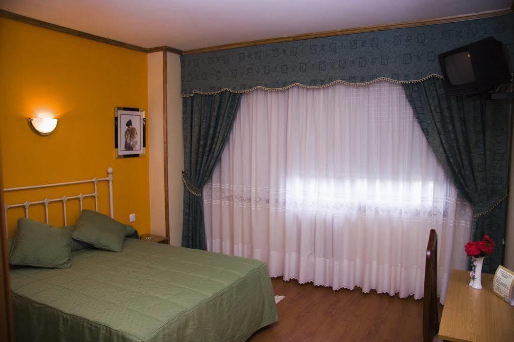 Hotel America Ferrol Exteriör bild
